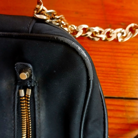 Michael Kors Polly Black Bag Gold Hardware Shoulder Bag Zip Festival Crossbody - Picture 7 of 13